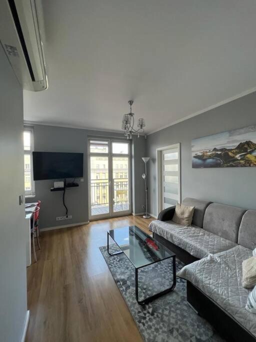 Walenty Apartment